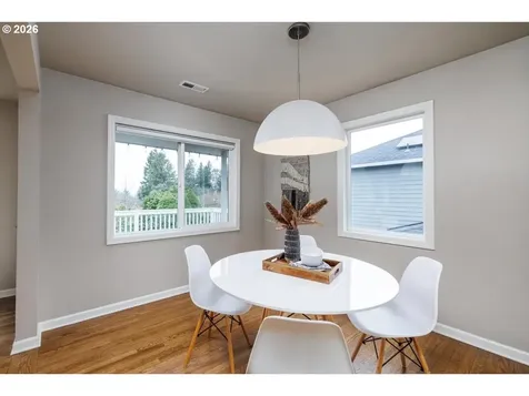 1605 SW 88th Avenue Portland OR 97225