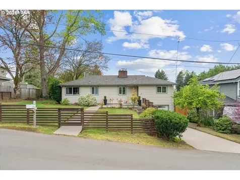1605 SW 88th Avenue Portland OR 97225