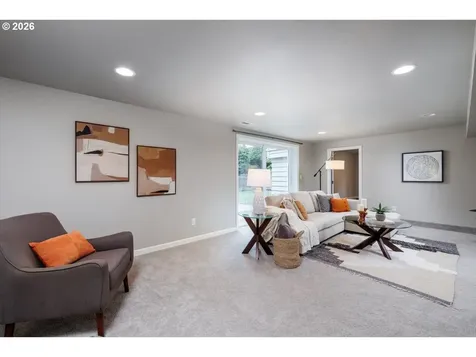 1605 SW 88th Avenue Portland OR 97225