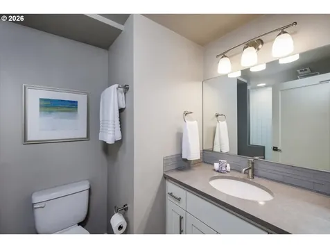 1605 SW 88th Avenue Portland OR 97225