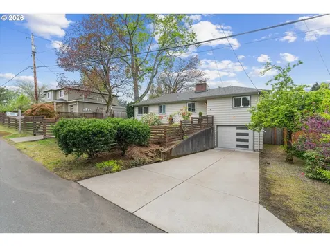 1605 SW 88th Avenue Portland OR 97225