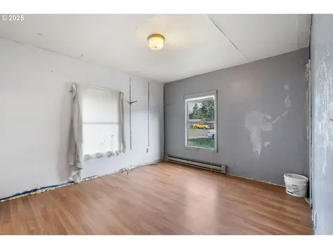 1131 2nd Avenue Sweet Home OR 97386