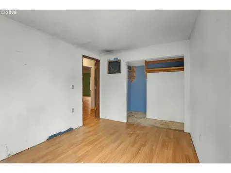 1131 2nd Avenue Sweet Home OR 97386