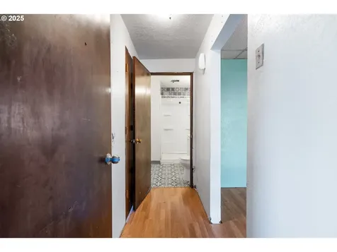 1131 2nd Avenue Sweet Home OR 97386