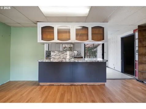 1131 2nd Avenue Sweet Home OR 97386