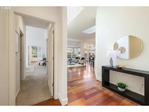 5592 Yorkshire Place Lake Oswego OR 97035