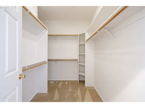 5592 Yorkshire Place Lake Oswego OR 97035