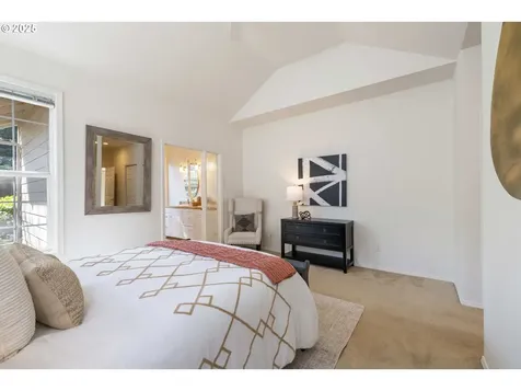 5592 Yorkshire Place Lake Oswego OR 97035