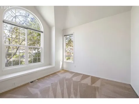 5592 Yorkshire Place Lake Oswego OR 97035