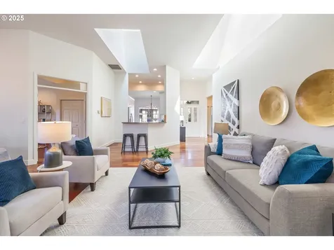 5592 Yorkshire Place Lake Oswego OR 97035