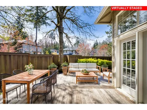 5592 Yorkshire Place Lake Oswego OR 97035