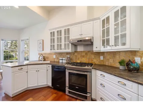 5592 Yorkshire Place Lake Oswego OR 97035