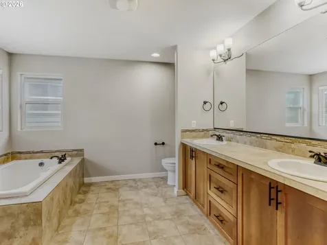 28623 Greenway Drive Wilsonville OR 97070