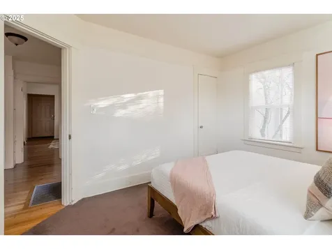 2036/2038 SE Morrison Street Portland OR 97214
