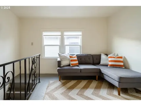 2036/2038 SE Morrison Street Portland OR 97214