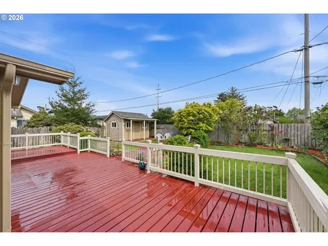 1024 Noble Avenue Coos Bay OR 97420