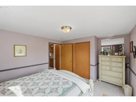 1024 Noble Avenue Coos Bay OR 97420