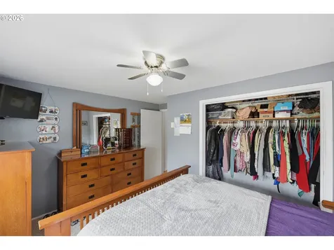 1024 Noble Avenue Coos Bay OR 97420