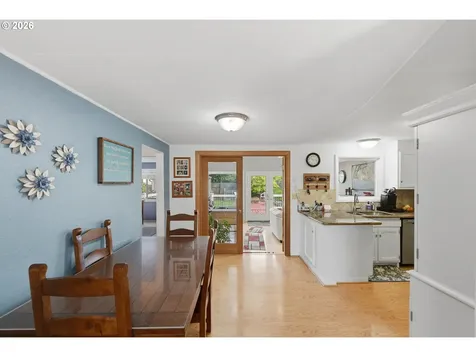 1024 Noble Avenue Coos Bay OR 97420