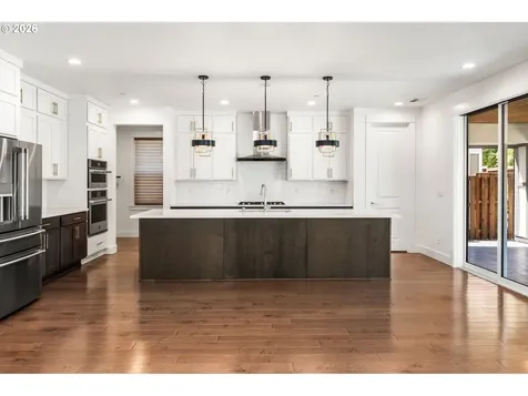 4033 NW 60th Circle Camas WA 98607
