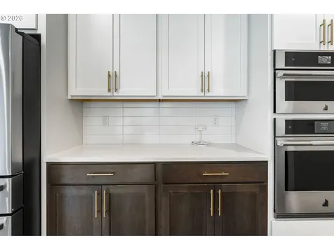 4033 NW 60th Circle Camas WA 98607
