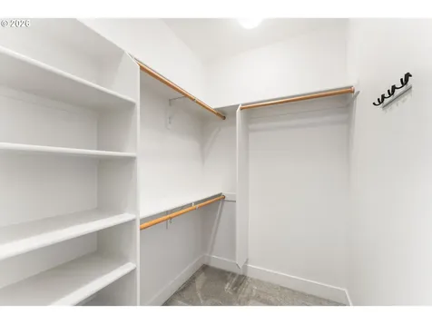 4033 NW 60th Circle Camas WA 98607