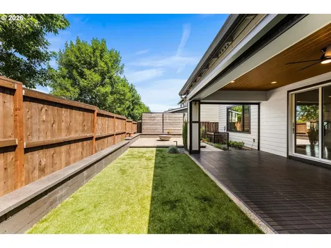 4033 NW 60th Circle Camas WA 98607