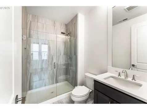 4033 NW 60th Circle Camas WA 98607