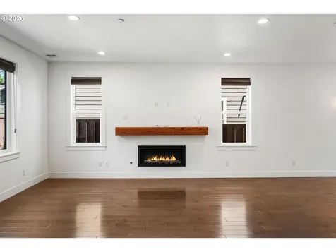4033 NW 60th Circle Camas WA 98607