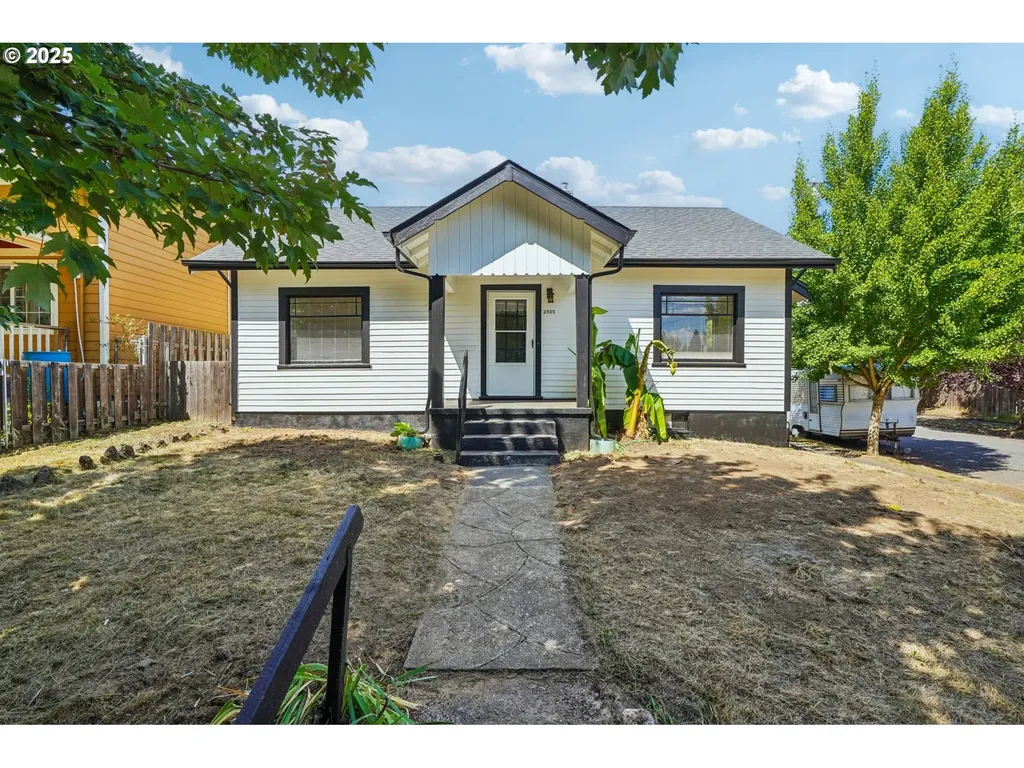 2505 N Emerson Street Portland OR 97217