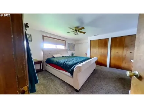 154 Maywood Court Roseburg OR 97471