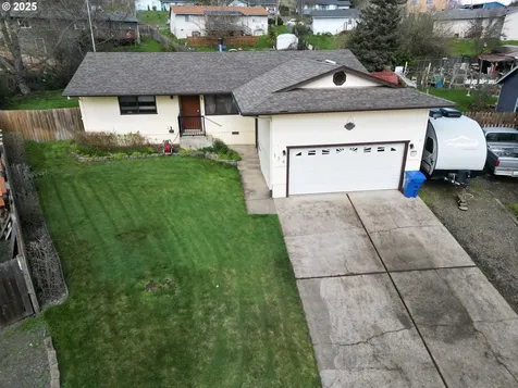 154 Maywood Court Roseburg OR 97471