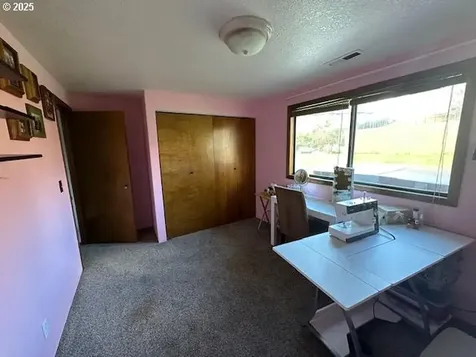 154 Maywood Court Roseburg OR 97471