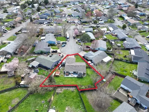 154 Maywood Court Roseburg OR 97471