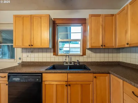 94428 Rink Creek Lane Coquille OR 97423