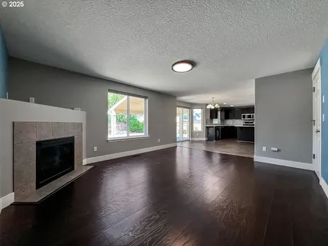808 NW 11th Place Battle Ground WA 98604