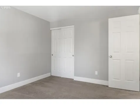 808 NW 11th Place Battle Ground WA 98604
