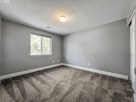 808 NW 11th Place Battle Ground WA 98604