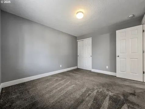 808 NW 11th Place Battle Ground WA 98604