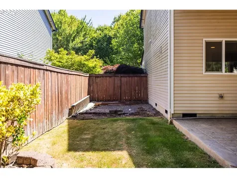 808 NW 11th Place Battle Ground WA 98604