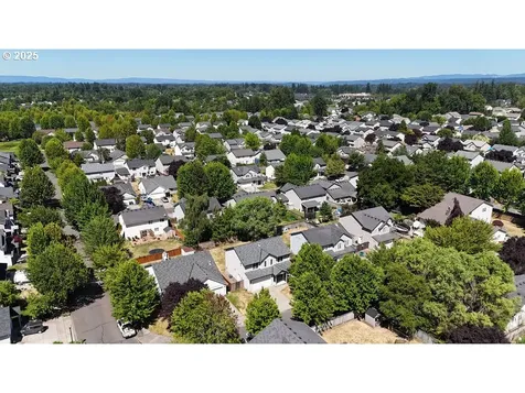 808 NW 11th Place Battle Ground WA 98604