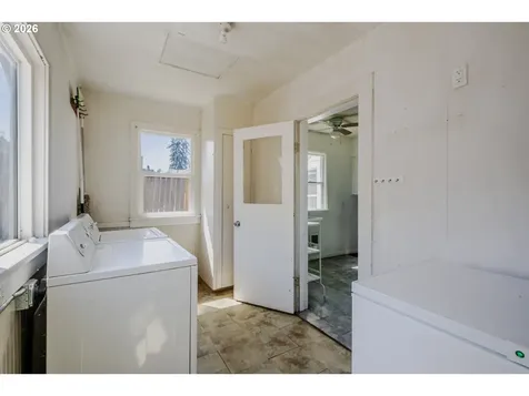 904 E 14th Street The Dalles OR 97058