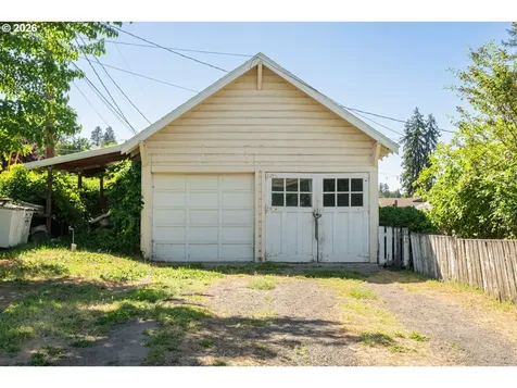 904 E 14th Street The Dalles OR 97058