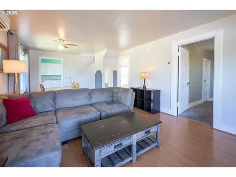904 E 14th Street The Dalles OR 97058