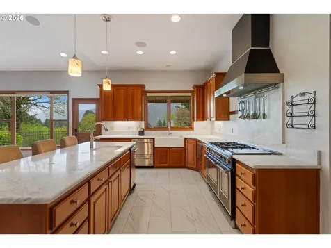 262 Beacon Highland Road Stevenson WA 98648