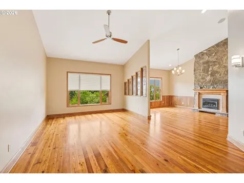 262 Beacon Highland Road Stevenson WA 98648