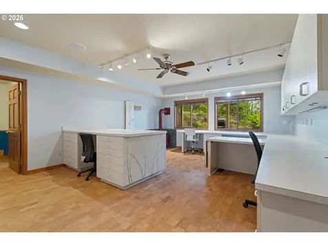 262 Beacon Highland Road Stevenson WA 98648
