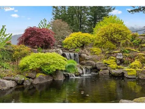 262 Beacon Highland Road Stevenson WA 98648
