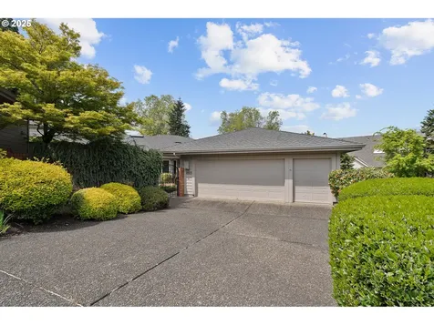 31615 SW Village Crest Court Wilsonville OR 97070