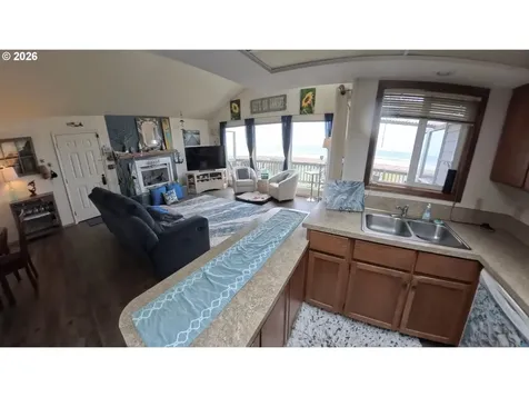 29134 Ellensburg Avenue Gold Beach OR 97444